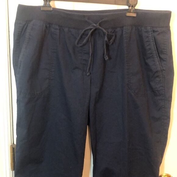 TALBOTS  Sz 16W 100% cotton Navy Blue pants, lightweight. Pre Worn Used - Picture 9 of 12